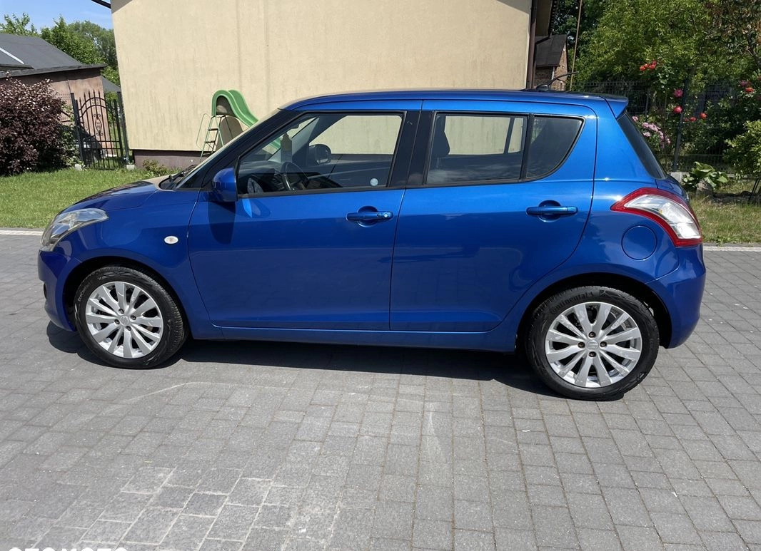 Suzuki Swift cena 21900 przebieg: 168075, rok produkcji 2011 z Sochaczew małe 781